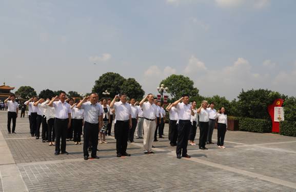 7C9A9093（裁剪）